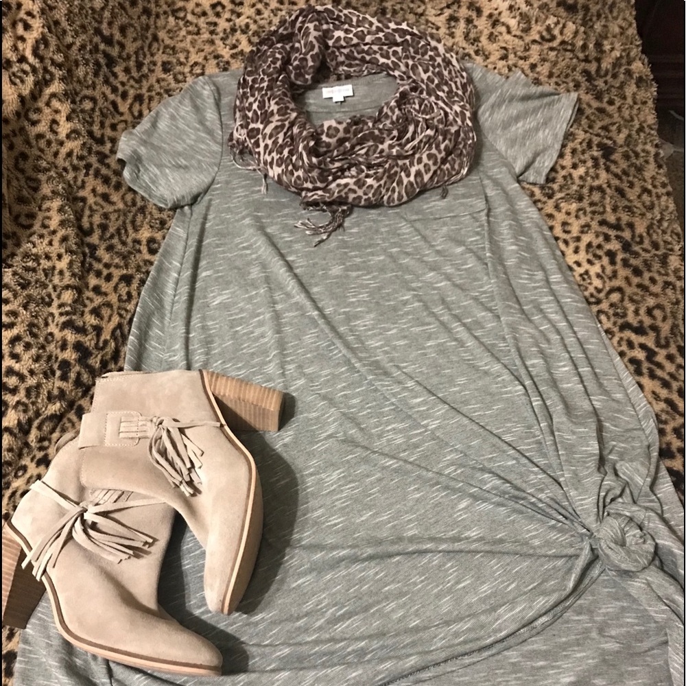 Lularoe Carly Dress NWOT